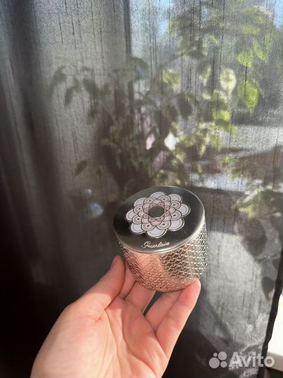 Guerlain метеориты