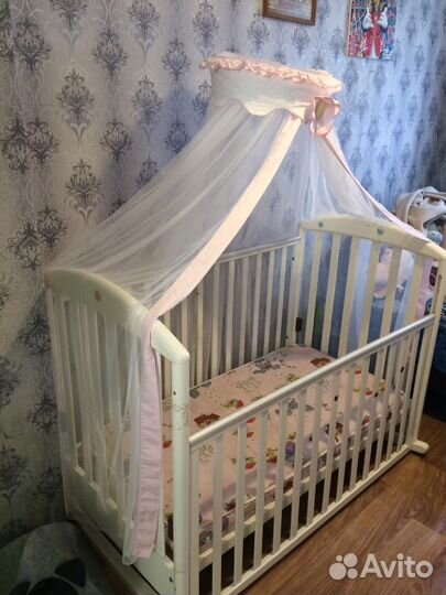 Кроватка детская