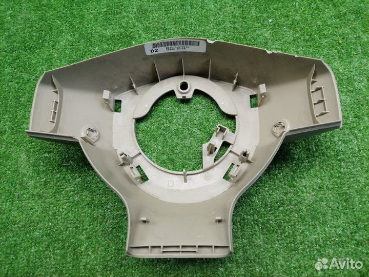 Накладка рулевого колеса Nissan Tiida C11