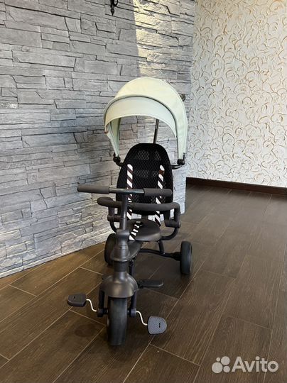 Трехколесный велосипед с родительской ручкой