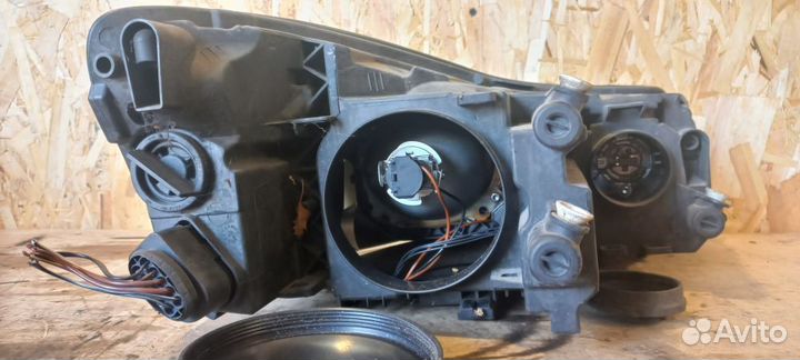 Фара левая Octavia A5