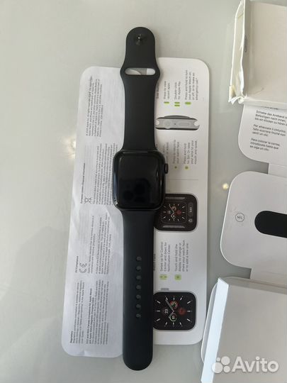 Часы apple watch se 44mm