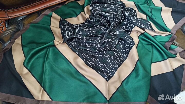 Платок 95 elisabetta franchi шелк италия