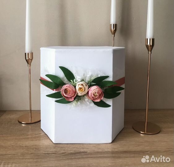 Свадебная коробка для денег