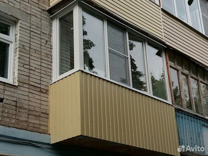 Балкон пластиковый с обшивкой