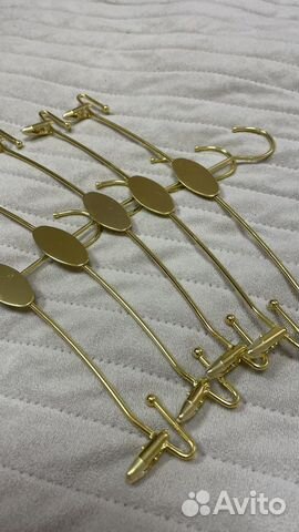 Вешалки 4 шт