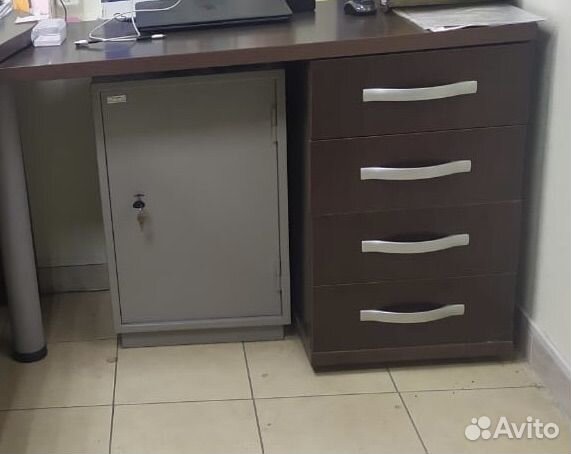 Сейф маленький