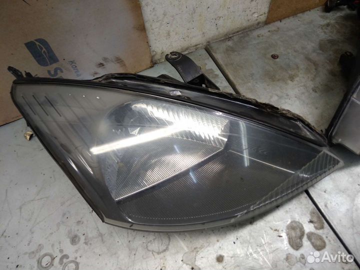 Фары Форд Фокус 1