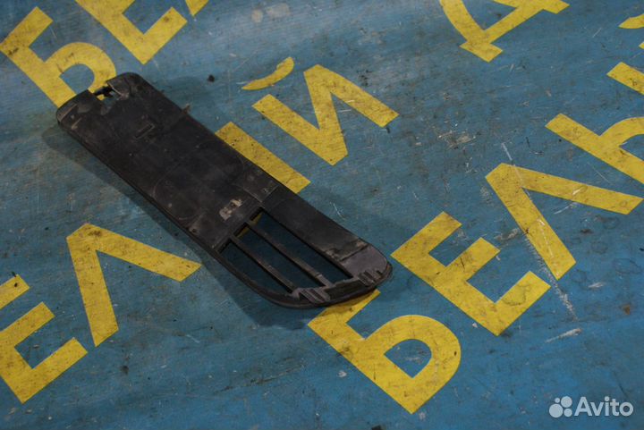 Решетка в передний бампер Audi A4