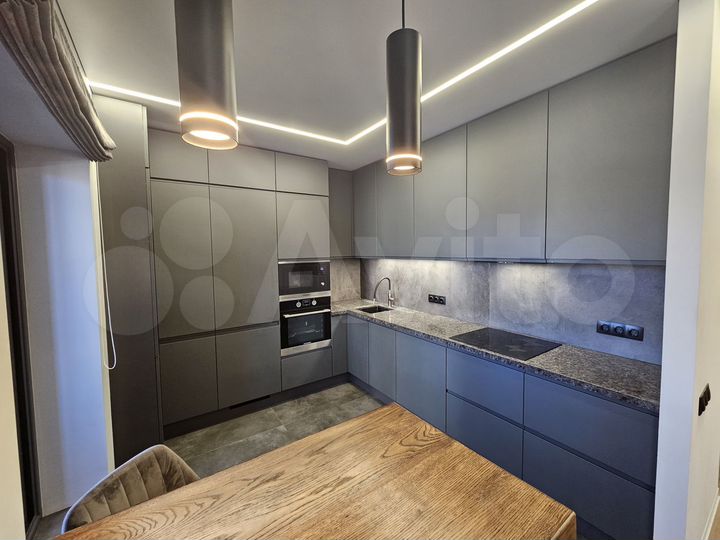 2-к. квартира, 71 м², 4/9 эт.