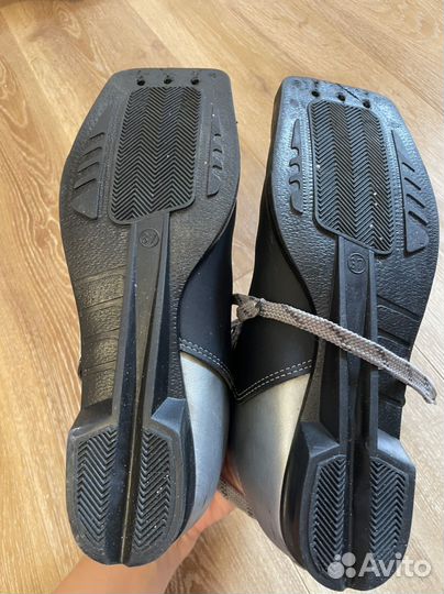 Лыжные ботинки larsen 37