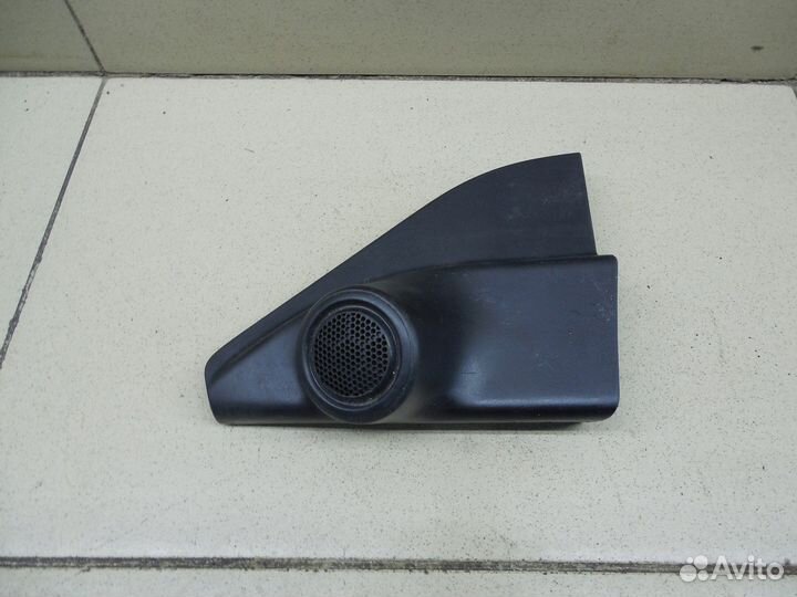 Крышка зеркала внутренняя левая Hi Lux 2015