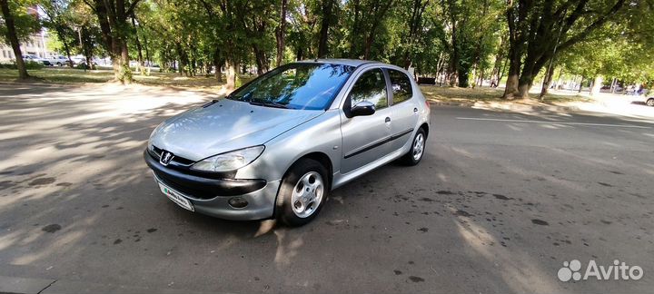 Peugeot 206 1.4 AT, 2002, 173 000 км