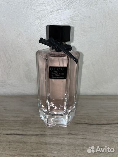 Gucci flora gorgeous gardenia 100ml туалетная вода