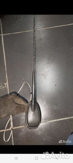 Автомобильная антенна