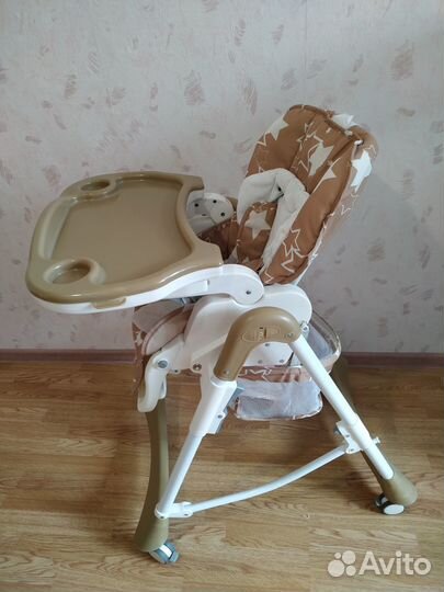 Стульчик для кормления Pituso Nana