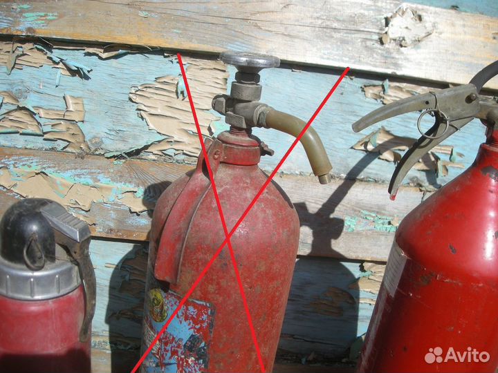 Огнетушители СССР на дизайн только самовывоз