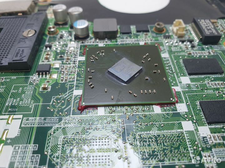 Материнская плата HP DV6-1000 daut3MB28C0 неисправ