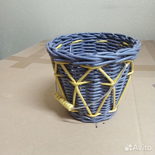 Корзина плетеная