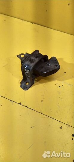 Подушка двигателя правая Geely MK 2008–2015