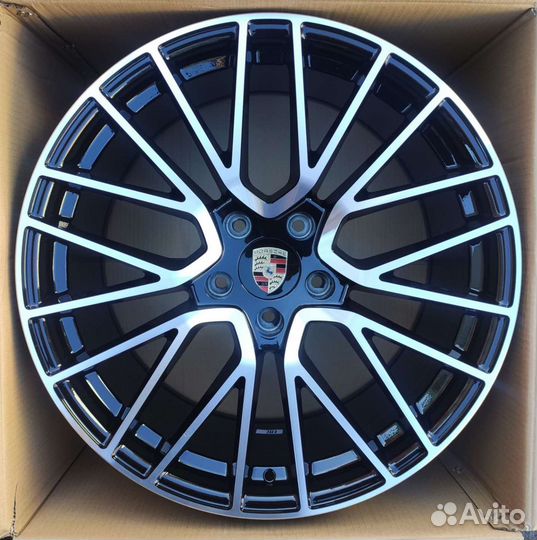 Диски шины колёса на porsche cayenne lll R21