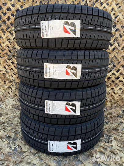 Bridgestone Blizzak Revo GZ 215/55 R17 94S