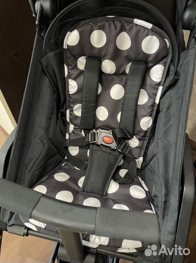 Коляска прогулочная