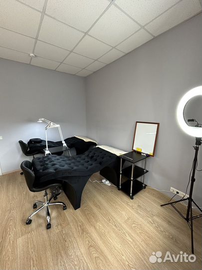 Аренда кушеток/места бровиста, визажиста/коворкинг