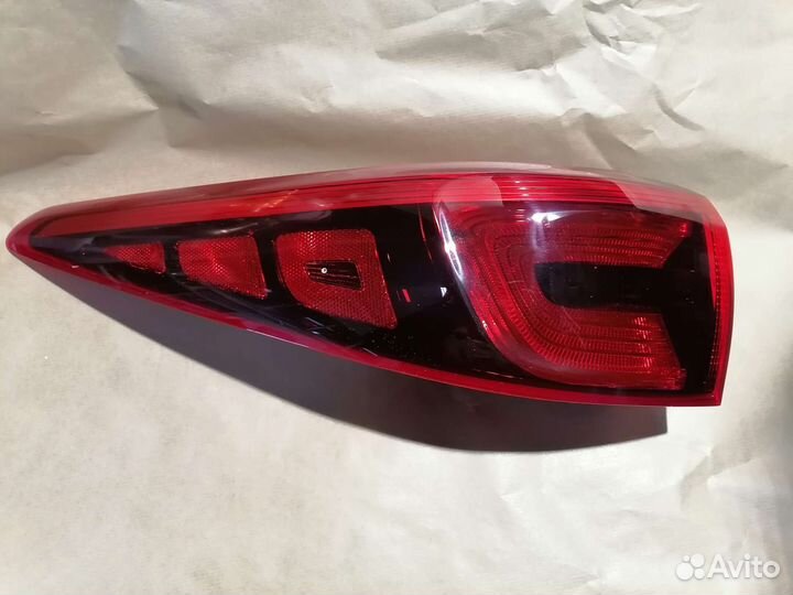Фонарь задний левый Kia sportage 4