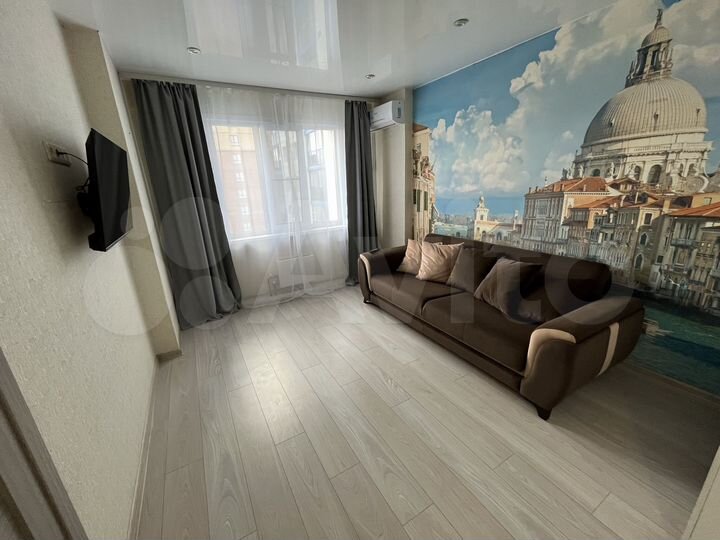 2-к. квартира, 40 м², 10/25 эт.