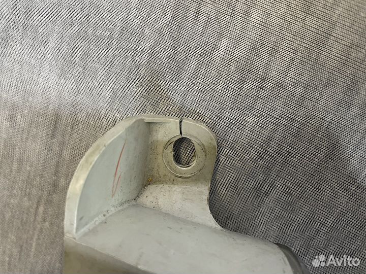 Передняя правая фара lexus LS 430