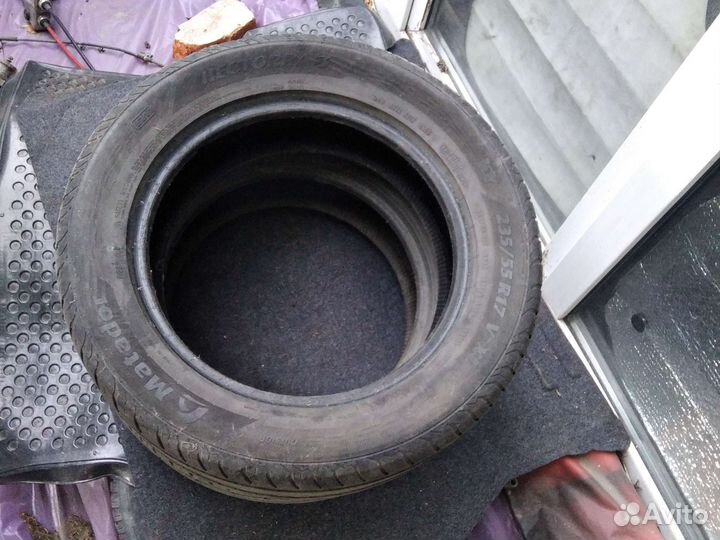 Bridgestone B250 235/55 R17