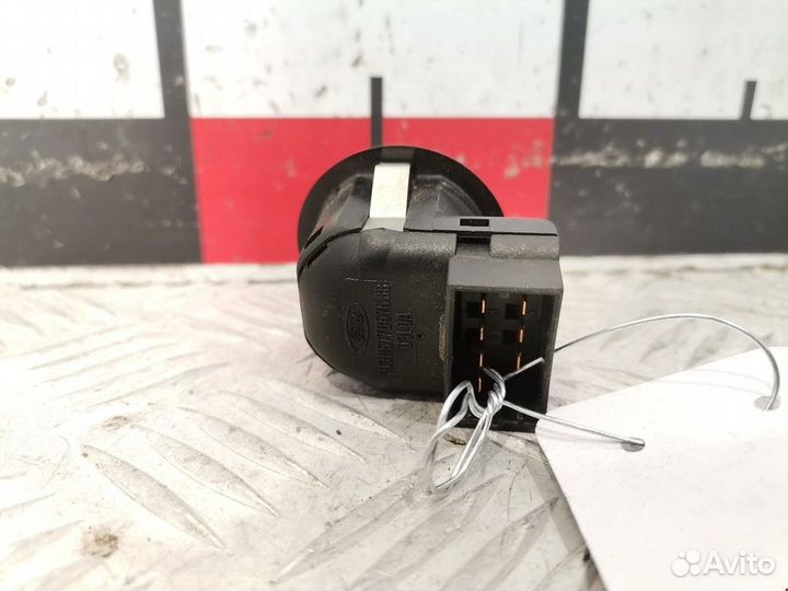 Кнопка (выключатель) Ford Focus рест. 2003 4495427