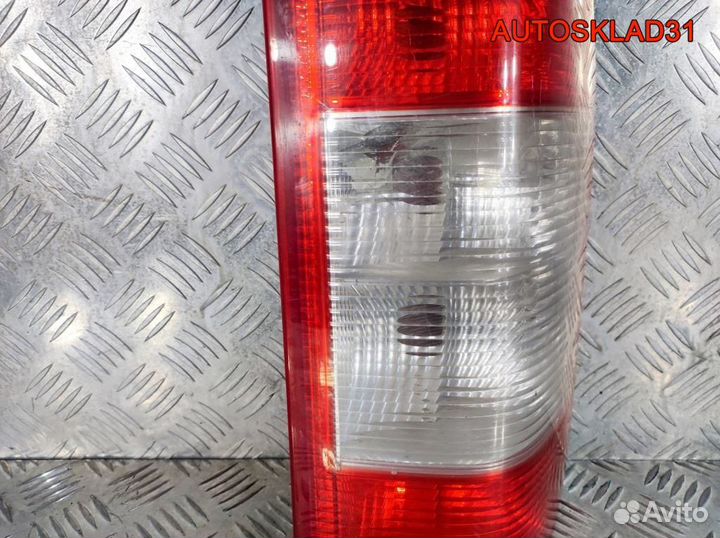 Фонарь задний правый Mercedes Sprinter A9018202464