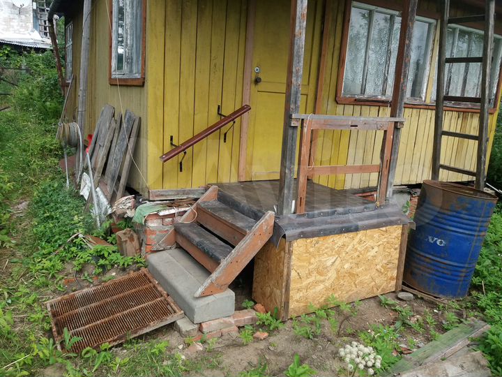 Дача 50 м² на участке 6 сот.