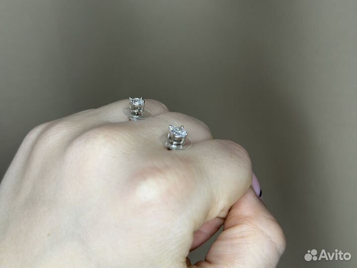 Swarovski серьги пусеты