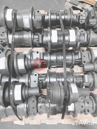 Каток опорный VOE14606490