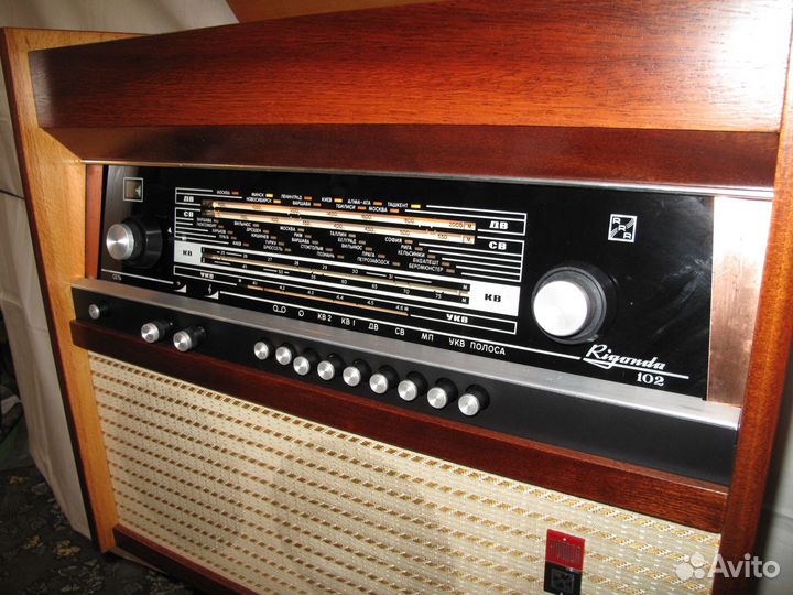 Радиола Ригонда 102 после реставрации