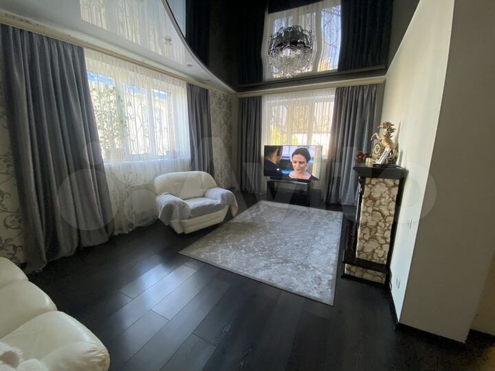 Таунхаус 169,6 м² на участке 10 сот.