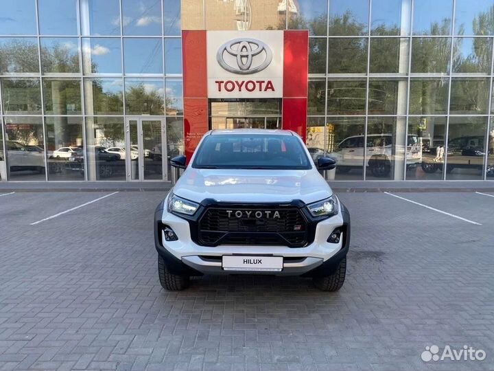 Toyota Hilux 2.8 AT, 2024