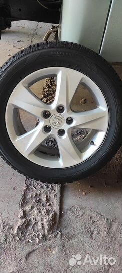Колеса в сборе r17 зимние Honda