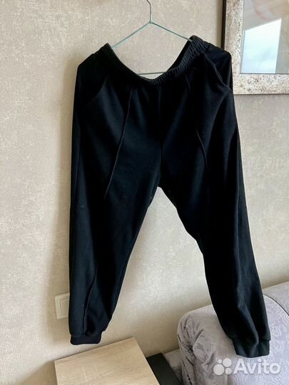 Спортивный костюм женский оригинальный