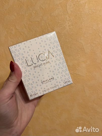 Парфюмерная вода женская