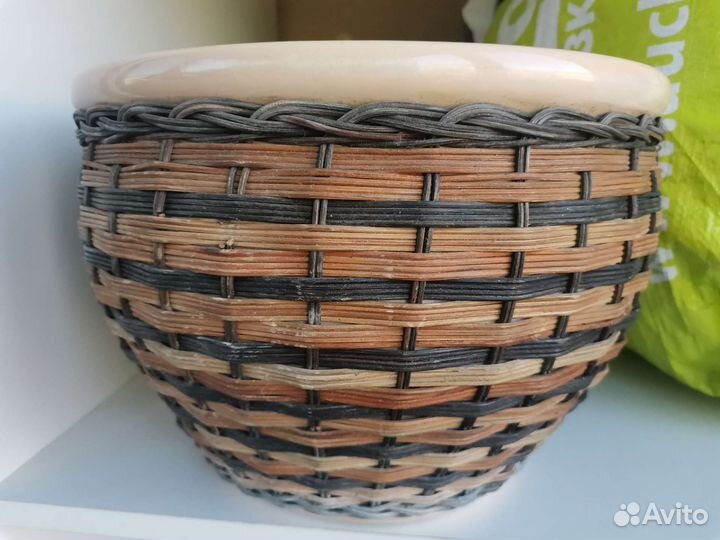 Горшок- вазон керамический