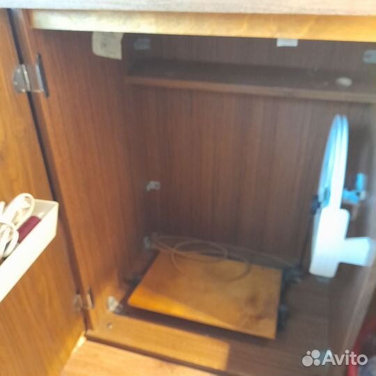 Швейная машина Чайка 143