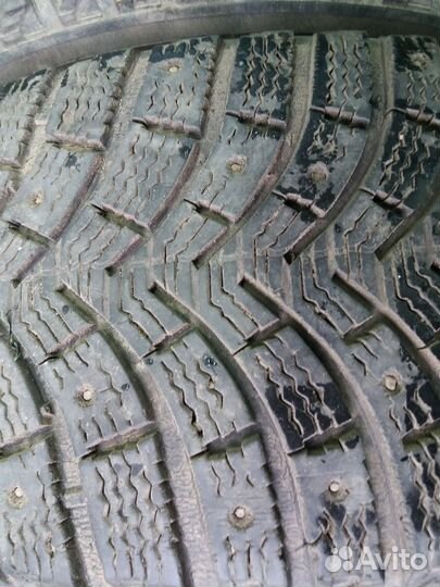 Michelin X-Ice North 215/55 R16