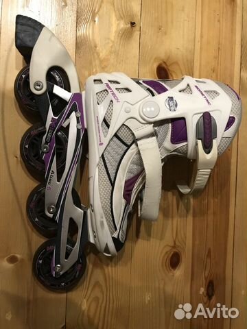 Роликовые коньки