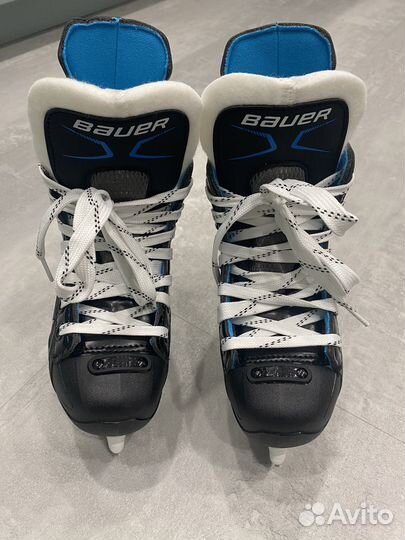 Хоккейные коньки bauer yth 12