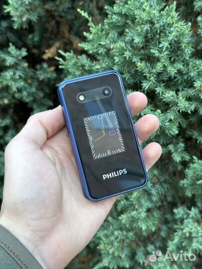 Сотовый телефон Philips