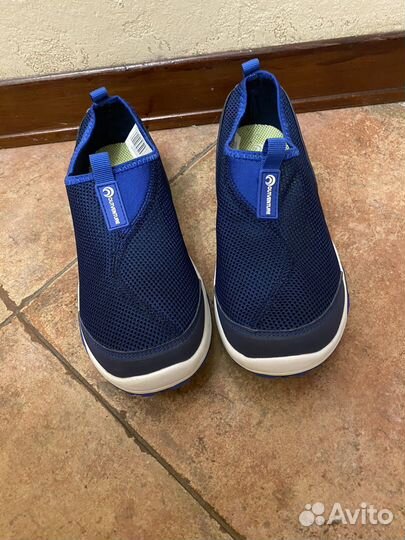 Кроссовки детские
